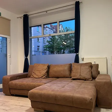 Sonnige Wohnung, Nur 10 Minuten Bis Ins Zentrum *
